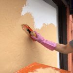 外壁の塗装、仕上塗り決行！